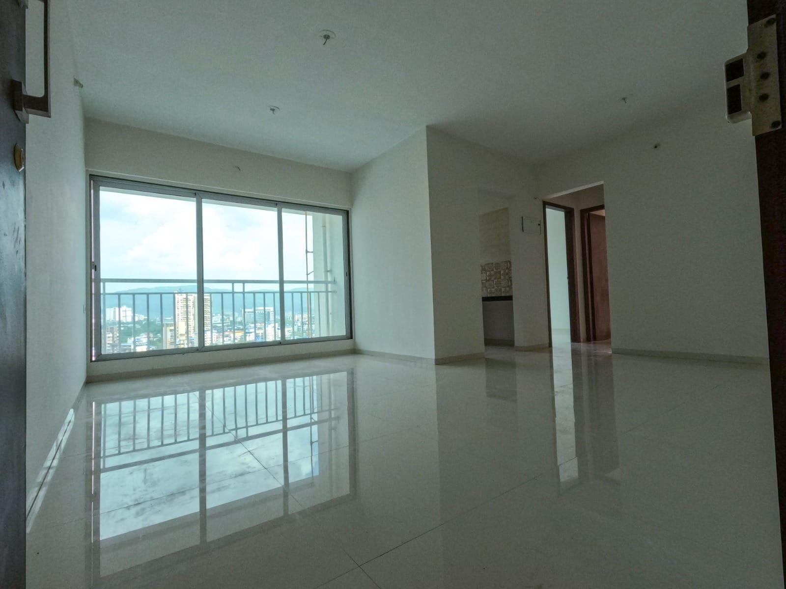 2 Bhk 1.72 Cr All Incl. Flat For Sale in Infinity Tower Kopar Khairane (8)