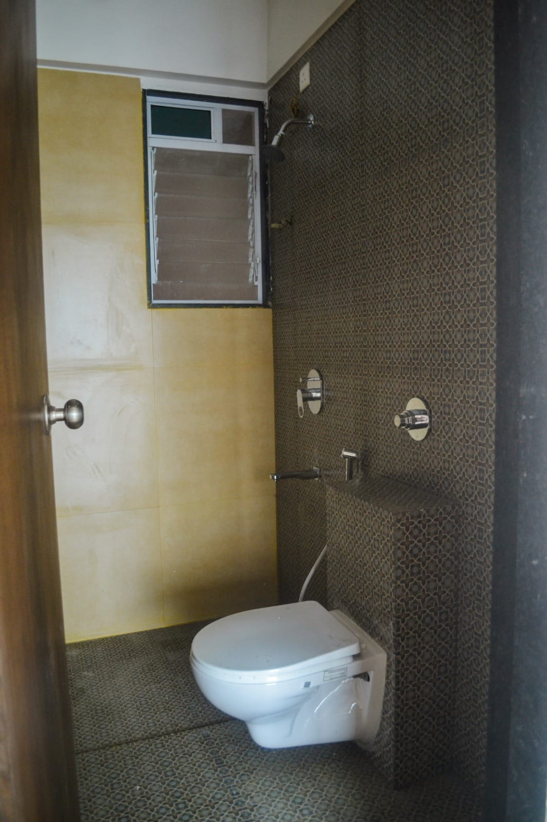 2 Bhk 1.72 Cr All Incl. Flat For Sale in Infinity Tower Kopar Khairane (9)